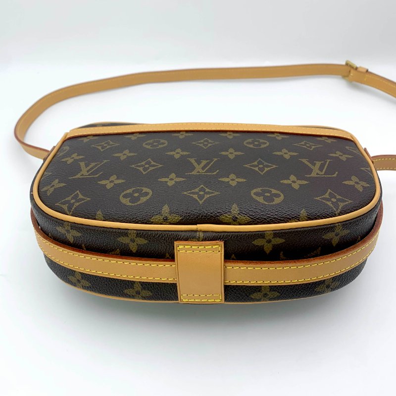 Louis Vuitton 老花蘋果馬鞍包，路易威登，LV，隨身包，斜背包，相機包，記者包，二手真品，正品，現貨，免運-25