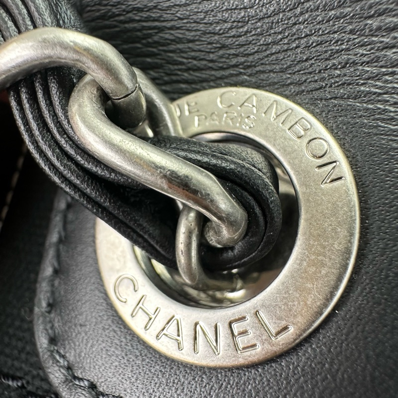 CHANEL 23P Deauville 黑白色銀扣沙灘Tote bag 晶片款-14