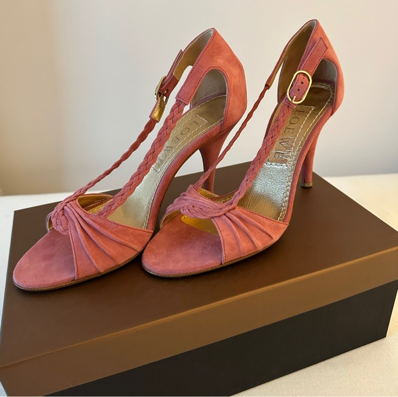 LOEWE 玫粉色麂皮高跟鞋-3