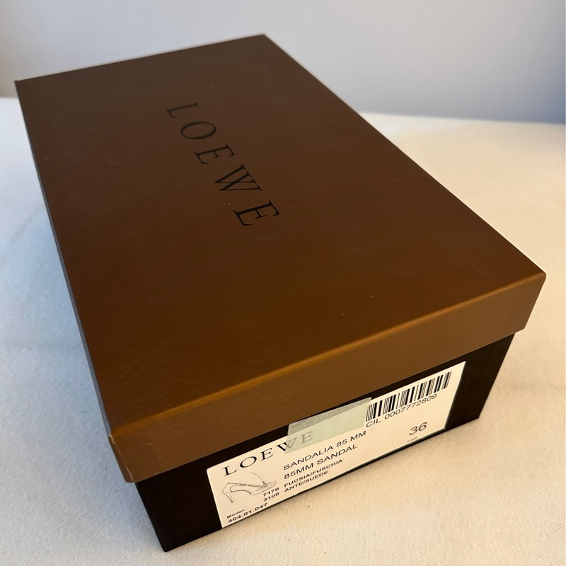 LOEWE 玫粉色麂皮高跟鞋-8