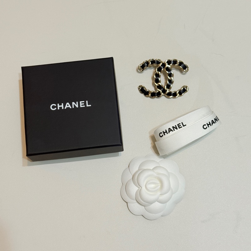 914intheair精品代購『二手』Chanel 稀有絕版皮穿鏈胸針-16