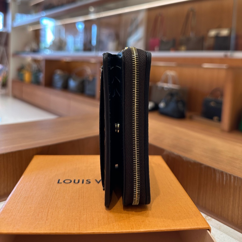 Louis Vuitton 經典老花拼色拉鏈短夾 零錢包-7