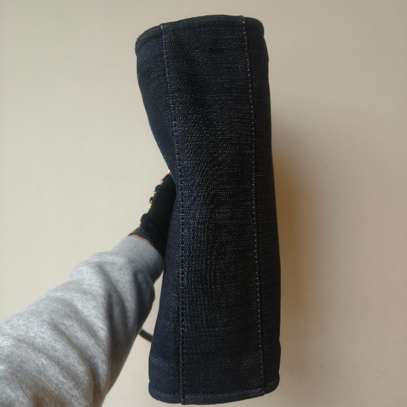 【8成新】㊣✨CHANEL✨（附防塵袋）香奈兒 老香 小香 藍色 牛仔 雷標 中號 沙灘包 托特包 肩背包/二手包/二手精品🌳二手樹屋🌳-6