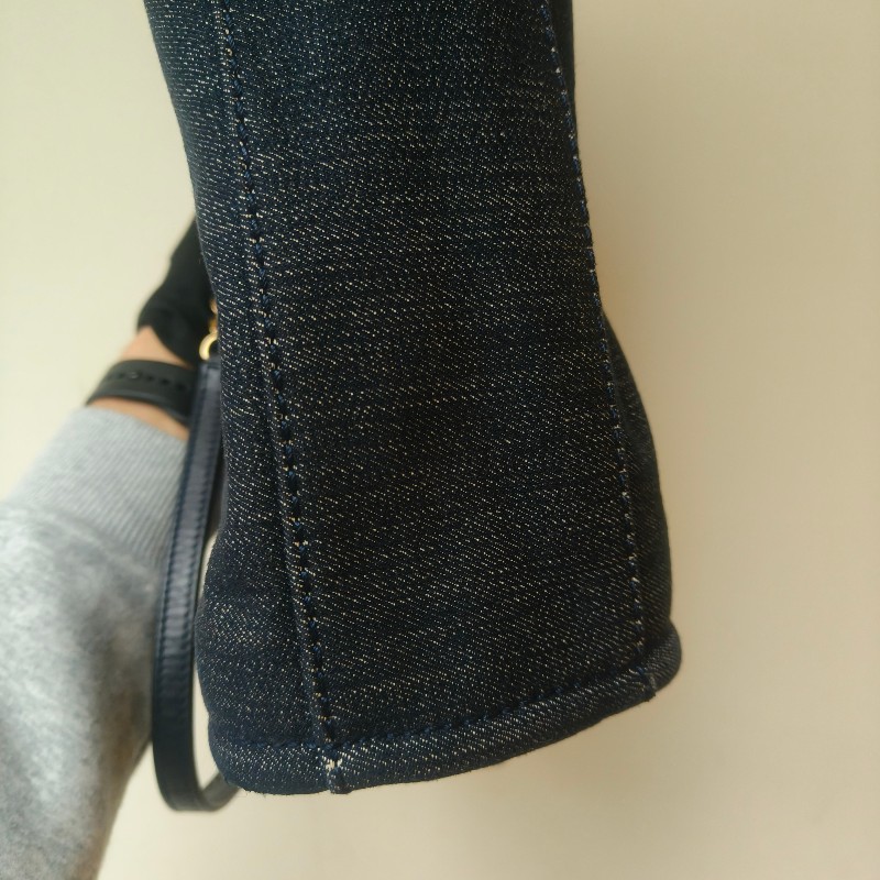 【8成新】㊣✨CHANEL✨（附防塵袋）香奈兒 老香 小香 藍色 牛仔 雷標 中號 沙灘包 托特包 肩背包/二手包/二手精品🌳二手樹屋🌳-12