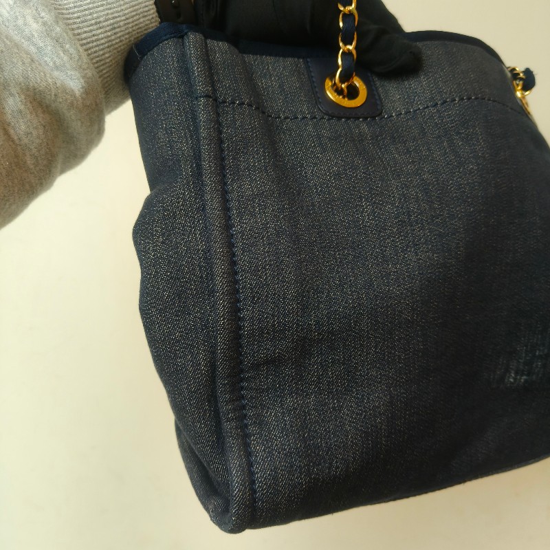 【8成新】㊣✨CHANEL✨（附防塵袋）香奈兒 老香 小香 藍色 牛仔 雷標 中號 沙灘包 托特包 肩背包/二手包/二手精品🌳二手樹屋🌳-22