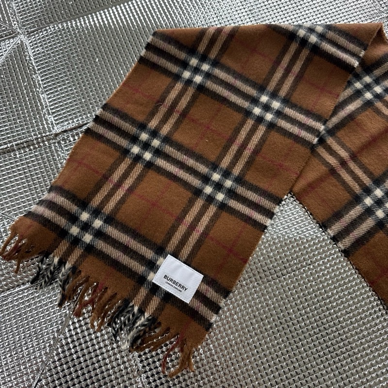 「特價」（童）全新BURBERRY ［專櫃價12200］羊絨格紋圍巾 博柏利-4