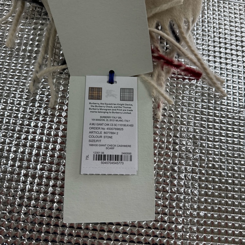 「員購特價」全新BURBERRY ［專櫃價19500］經典款 羊絨格紋圍巾 博柏利圍巾-11