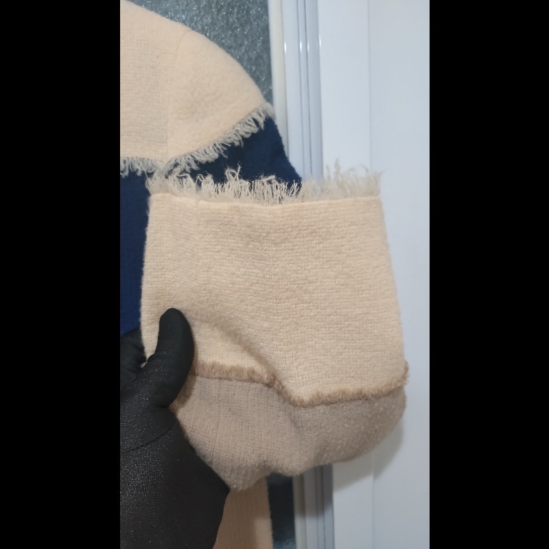 Chanel 米藍灰橫格外套-13