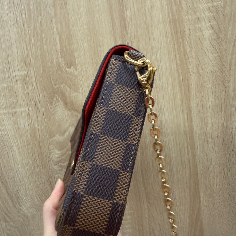 LV 咖格金釦三合一斜背鍊包N40492-2