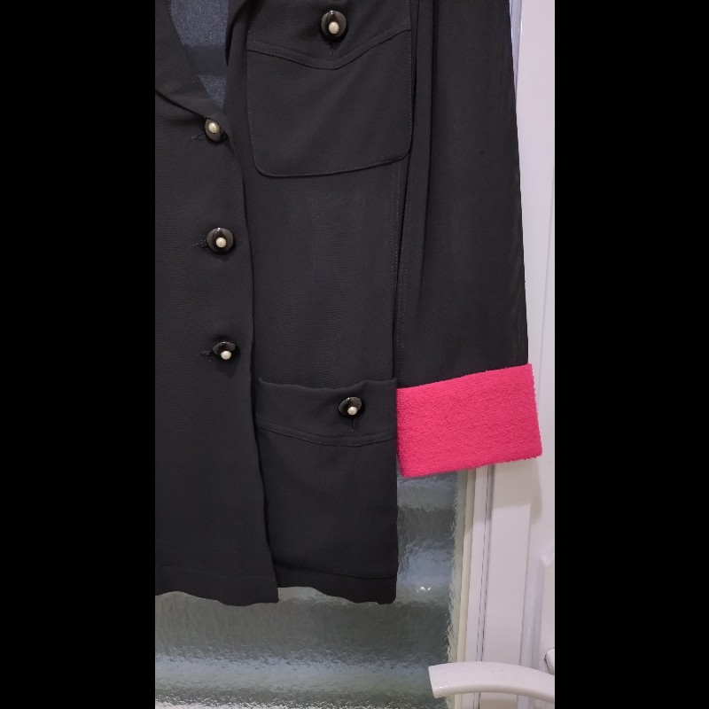 Chanel 紅領黑色薄外套-6