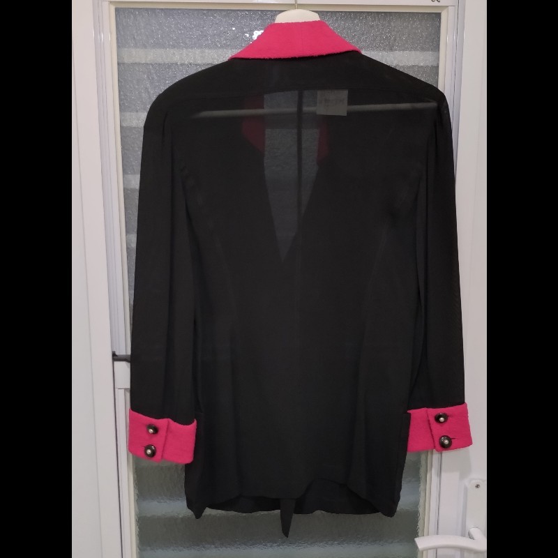 Chanel 紅領黑色薄外套-19