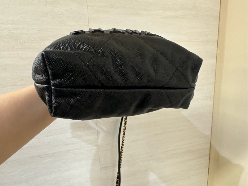 Chanel 黑荔枝牛皮黑字母logo金釦大菱格mini22包 AS3980-4