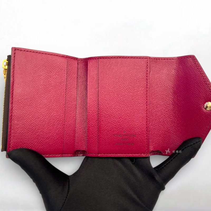 S5245-LV短夾 ZOE原花拼紫紅迷你三折短夾M62932-5