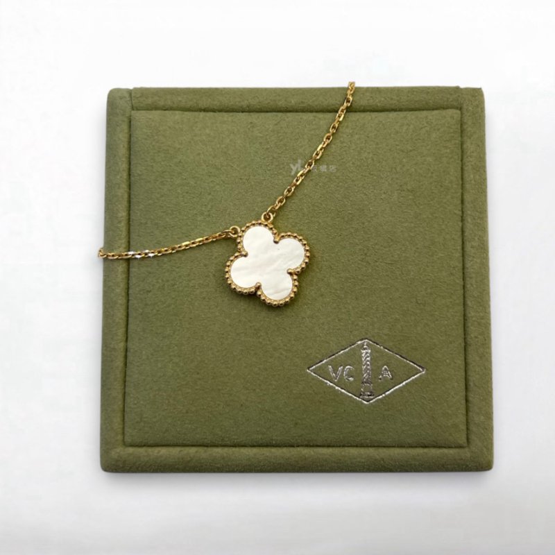 S5247-Van項鍊 Vintage Alhambra白色珍珠母貝18K金項鍊VCARA45900-0