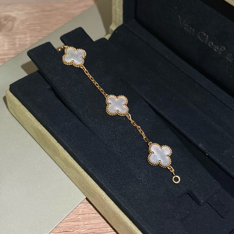 （🈶購證全配）VCA五花白貝母手鍊-2