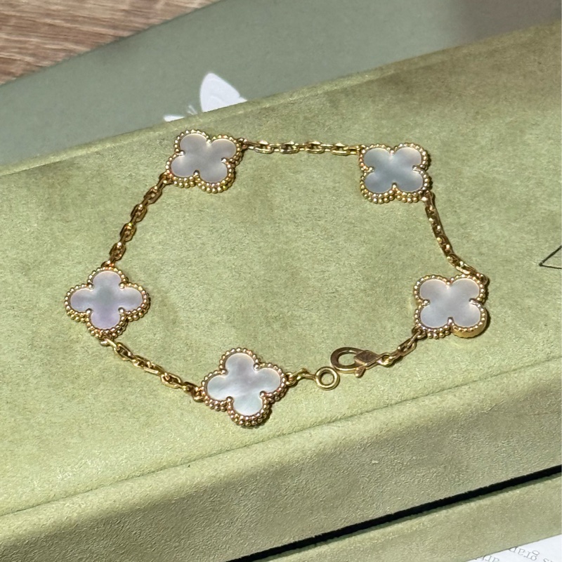 （🈶購證全配）VCA五花白貝母手鍊-6