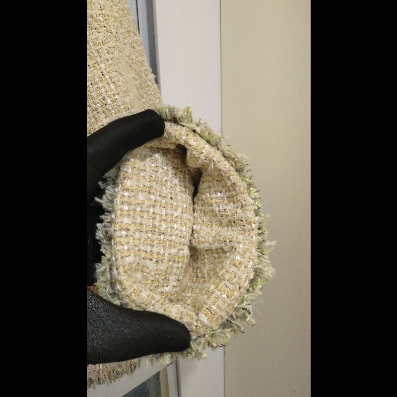 Chanel 駝色毛呢嫩綠毛毛邊短版外套-19