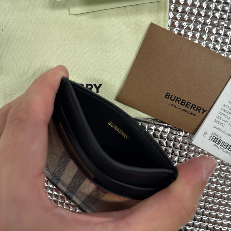 「英國代購」 全新Burberry 博柏利「專櫃親購」經典格紋黑色卡夾-3
