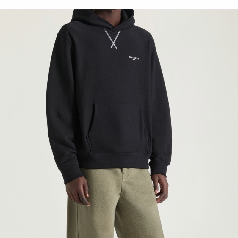 Givenchy 男士 長袖連帽衫XS S M L XL XXL碼模特身高 185 CM,穿 M 碼-2