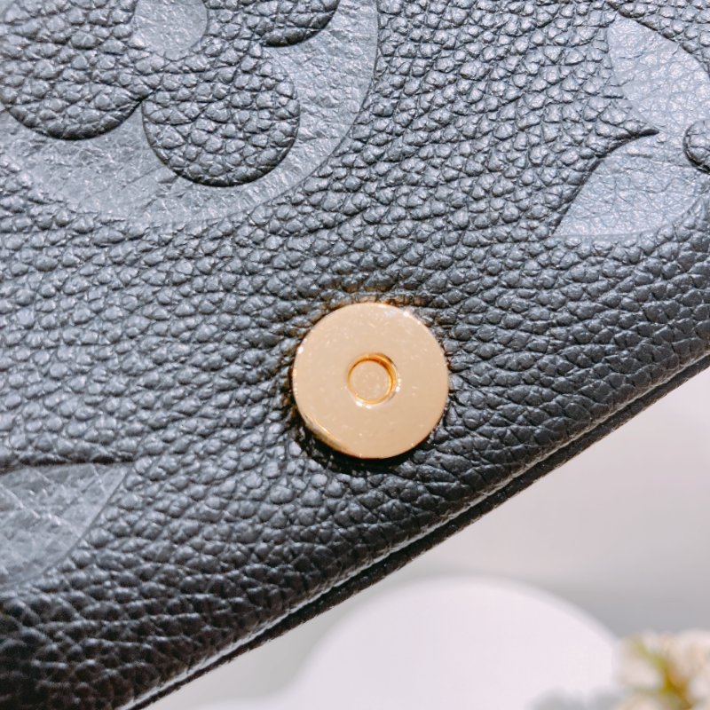 TW4692 Louis Vuitton 路易威登暗花紋肩帶包包Diane Bag Monogram Empreinte-21