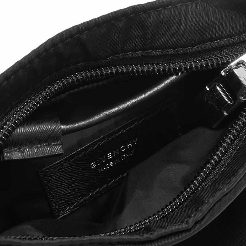 Givenchy 男士 徽標斜挎包均碼碼常規、20cm*3cm*17cm-2