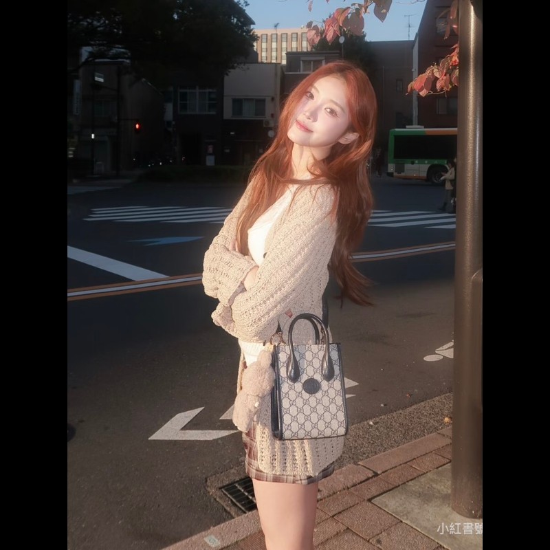 莉亞精品♡GUCCI 深藍老花琴譜包 九新美品-1