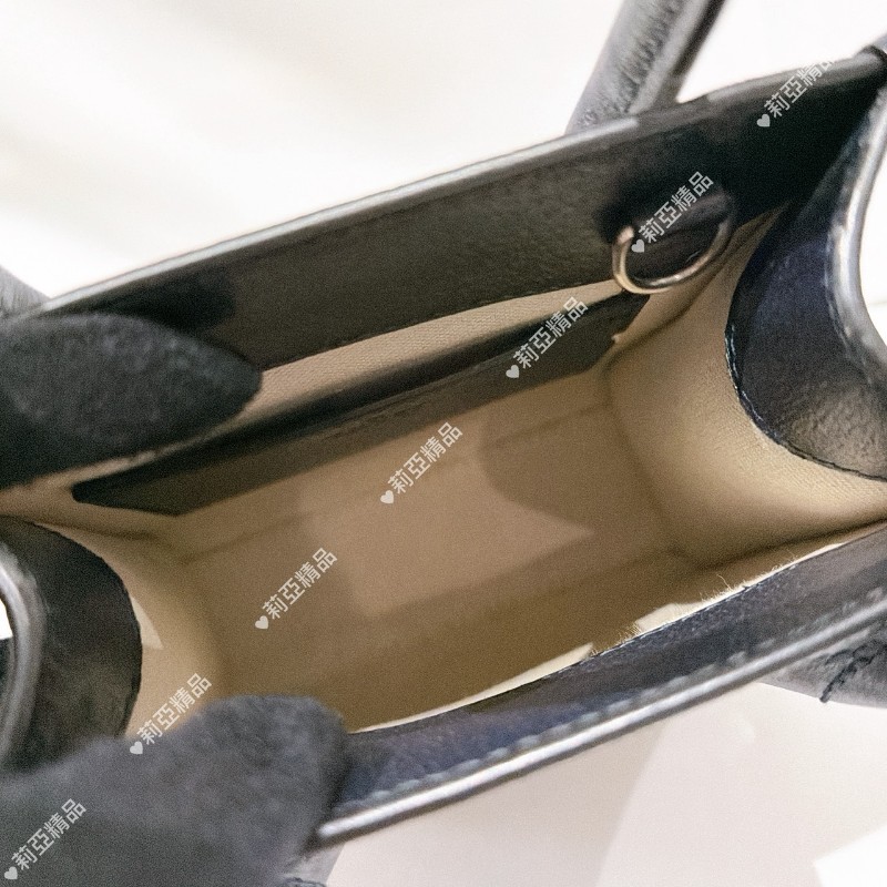 莉亞精品♡GUCCI 深藍老花琴譜包 九新美品-8