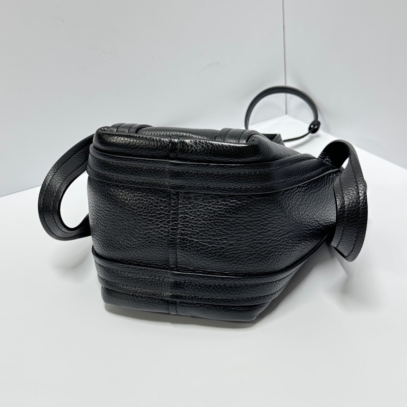 【全新閒置品🎁】 Balenciaga Everyday XS 巴黎世家 斜背包(有購買證明)-11