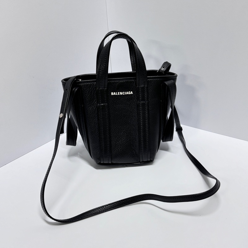 【全新閒置品🎁】 Balenciaga Everyday XS 巴黎世家 斜背包(有購買證明)-12