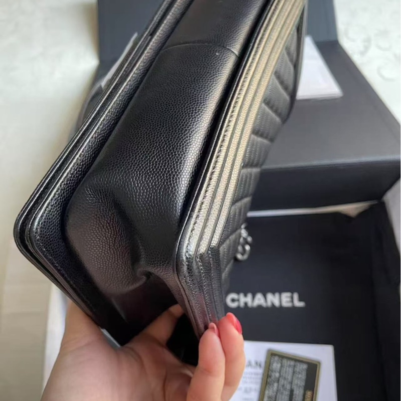 Chanel 香奈兒 leboy 包包/中號/黑銀荔枝皮/保卡款/99新美品-5