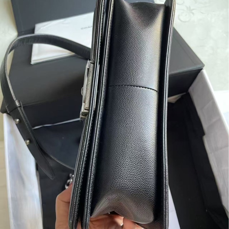 Chanel 香奈兒 leboy 包包/中號/黑銀荔枝皮/保卡款/99新美品-6
