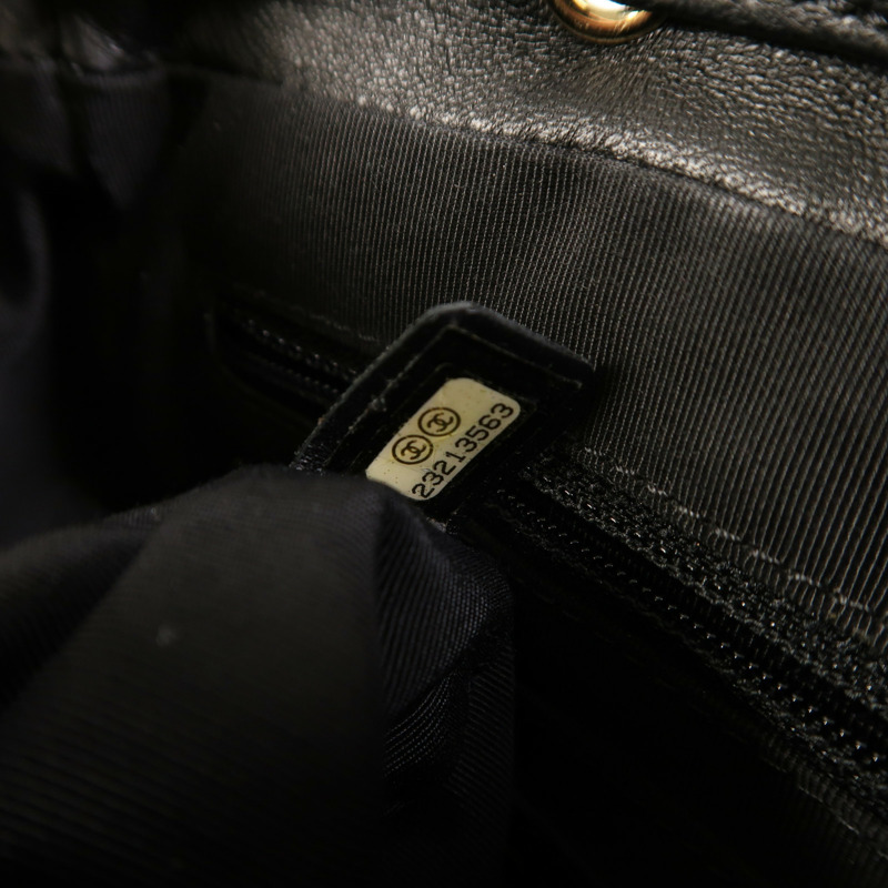 CHANEL 羊皮皮革Backpack金扣背包-6