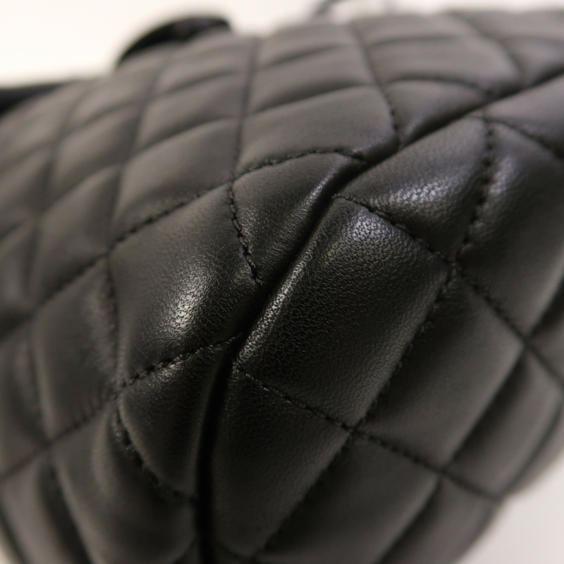 CHANEL 羊皮皮革Backpack金扣背包-12