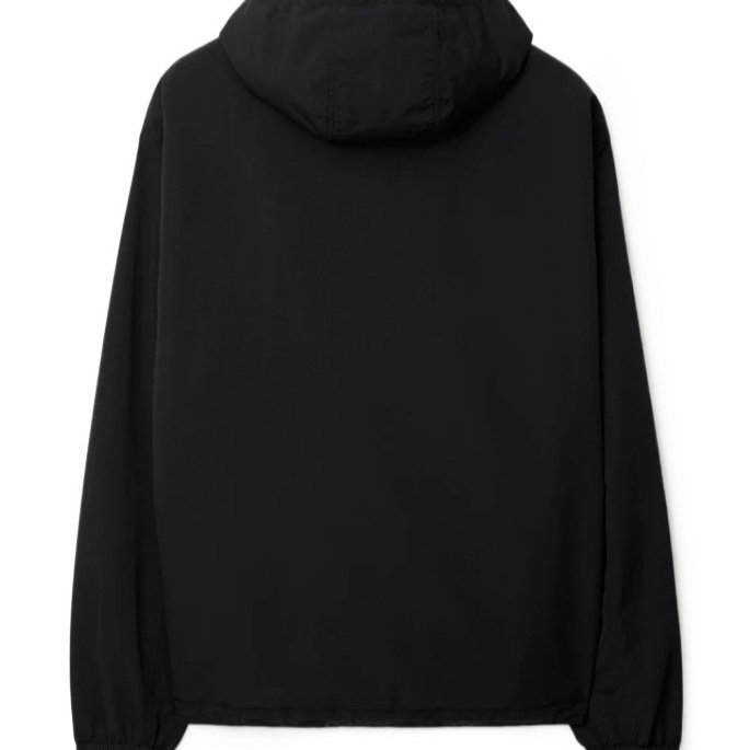 Burberry 男士 雙面格紋休閒夾克XXXS XS S M L XL XXL碼模特身高 184 CM，穿著 UK M 碼-3