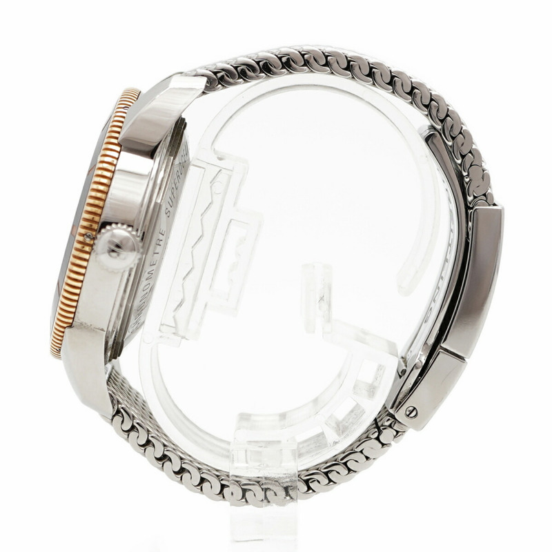 百年靈超級海洋文化系列 UB2010 黑色錶盤男士腕錶-9