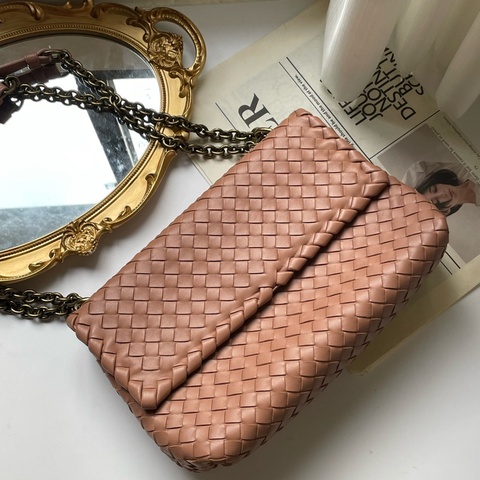 ▪️富貴選物FUGUEI▪️BV 藕粉色細編織肩背兩用包