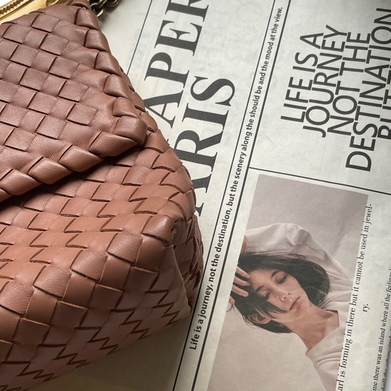 ▪️富貴選物FUGUEI▪️BV 藕粉色細編織肩背兩用包-4