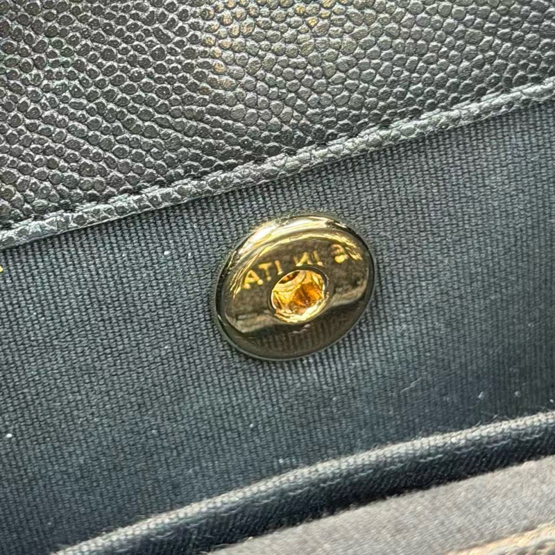 ♥️情人節送禮超罕有full set 日本正單‼️Chanel Duma Chanel中號背包-6