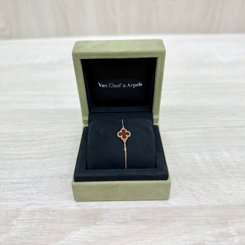 VCA紅玉髓四葉草Sweet Alhambra18k玫瑰金手鍊ARN59K00-1