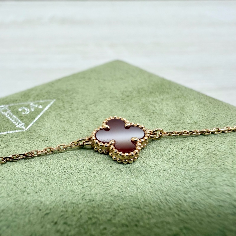 VCA紅玉髓四葉草Sweet Alhambra18k玫瑰金手鍊ARN59K00-10