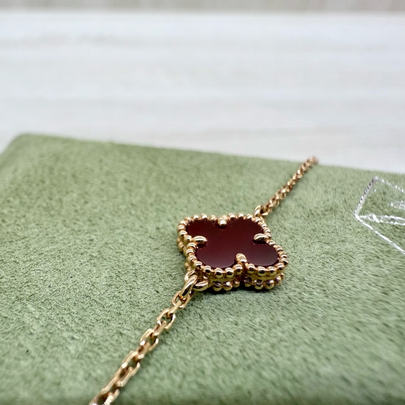 VCA紅玉髓四葉草Sweet Alhambra18k玫瑰金手鍊ARN59K00-12