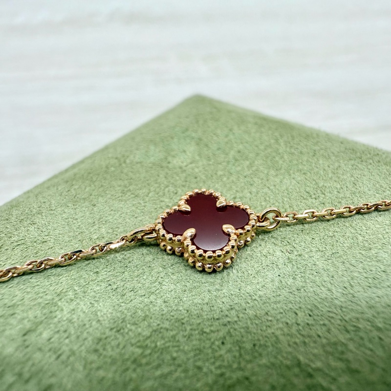 VCA紅玉髓四葉草Sweet Alhambra18k玫瑰金手鍊ARN59K00-14