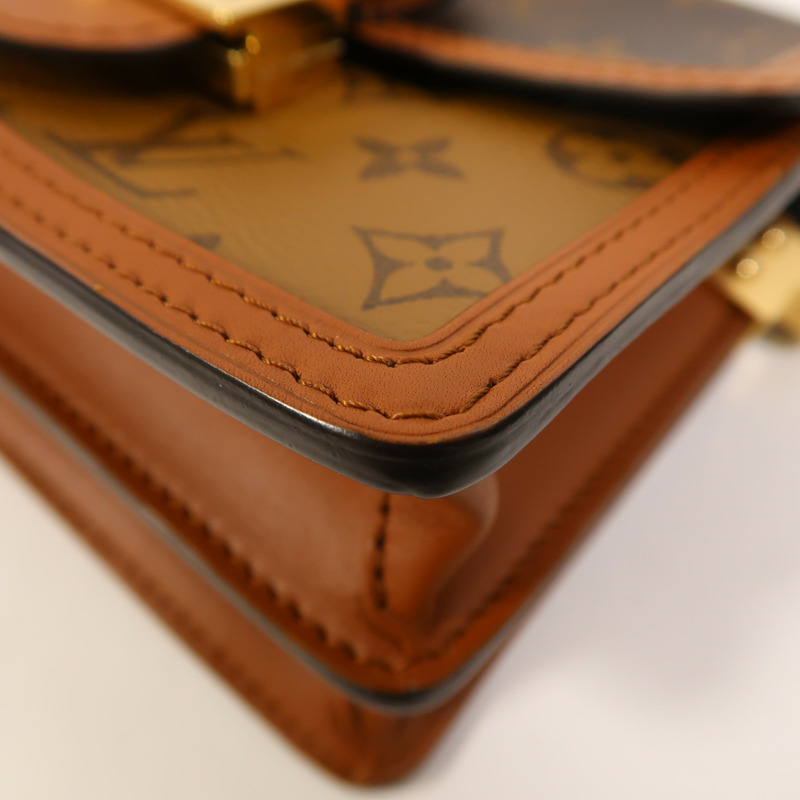 LOUIS VUITTON Monogram Reverse Mini Dauphine金扣肩背袋-9