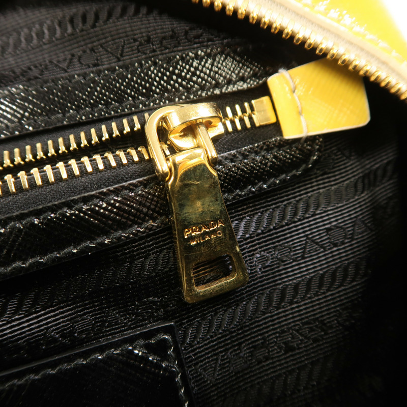 PRADA 漆皮皮革2 Way Shoulder金扣手挽肩背兩用袋-21