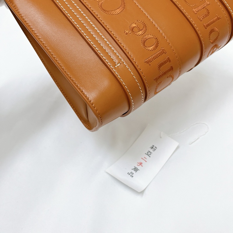 莉亞精品♡ Chloe Woody Small 焦糖皮革托特包 二手美包-6