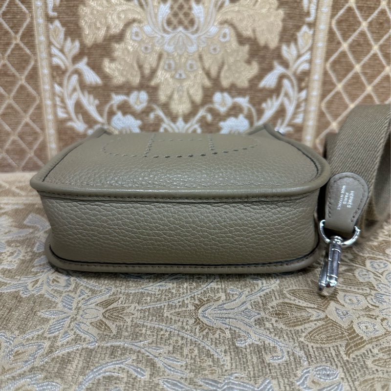 Hermes 8Q馬爾法米色Beige Marfa Clemence皮銀釦Mini Evelyne16Amazone斜背包 H069426-4