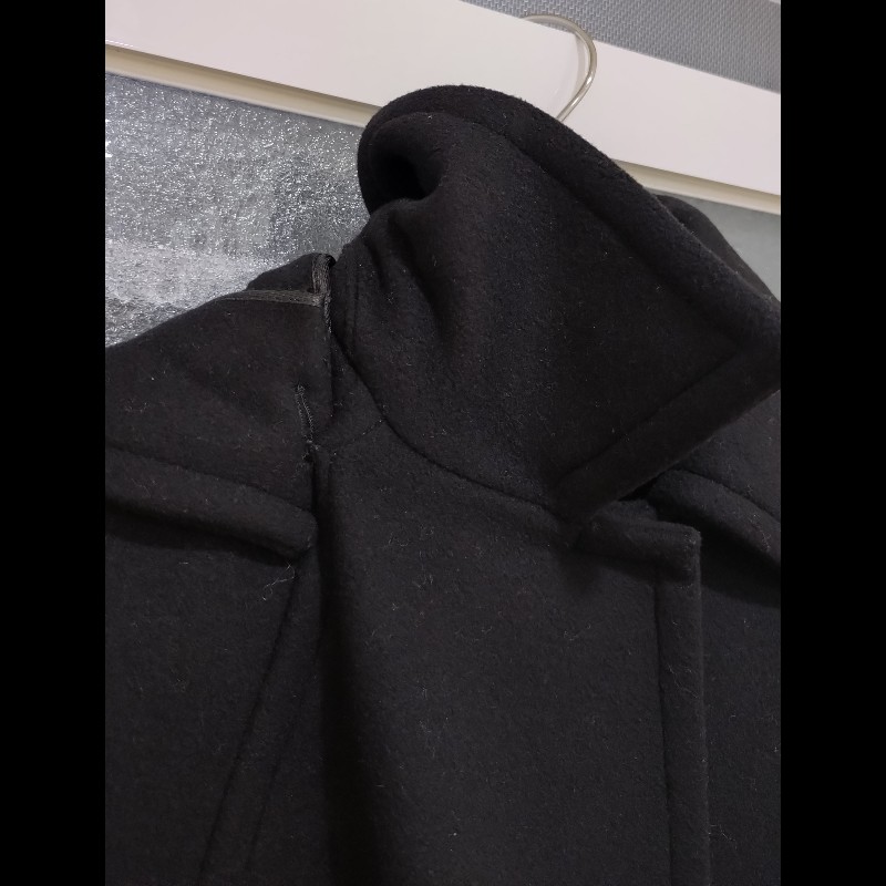 Prada 有帽黑色毛料斗篷外套-1