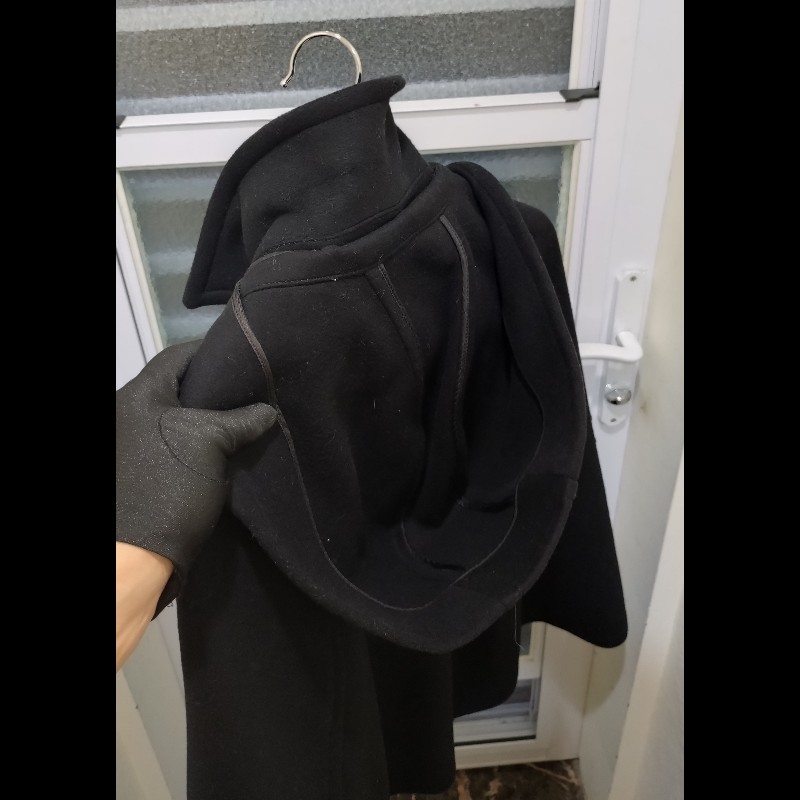 Prada 有帽黑色毛料斗篷外套-13