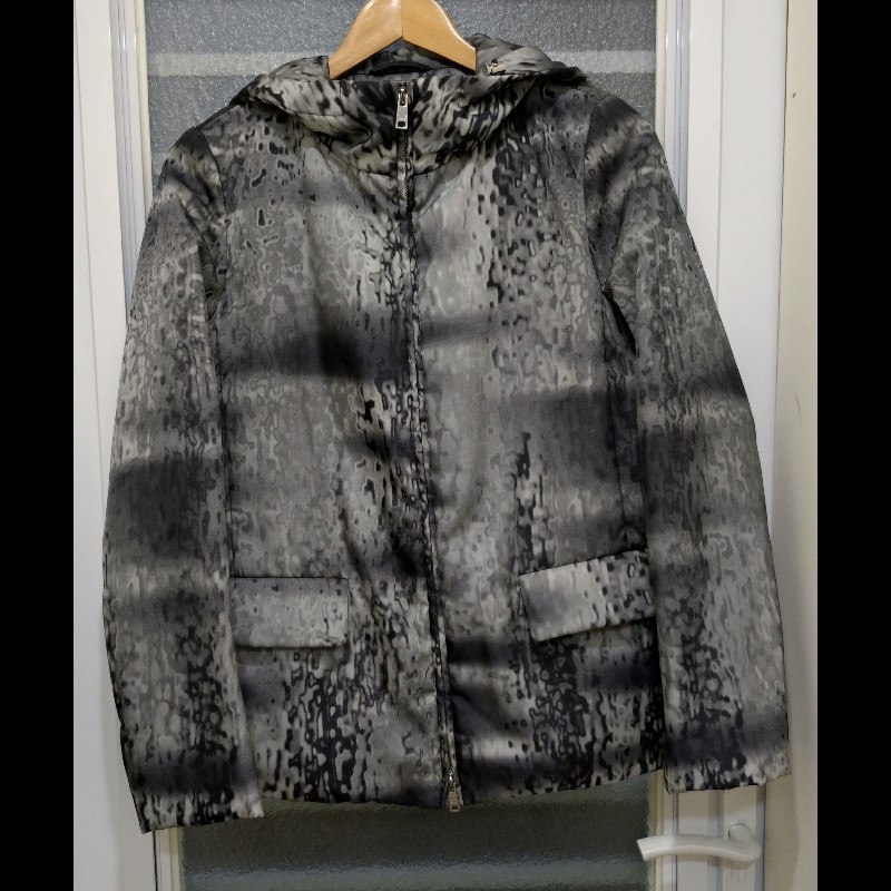 Prada 灰白點點尼龍外套-0