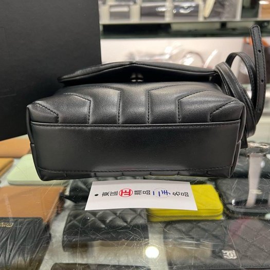 東區正精品㊣YSL Saint Laurent 678401 Toy Loulou mini 黑色牛皮銀字胖胖包方胖包 RA1854-7